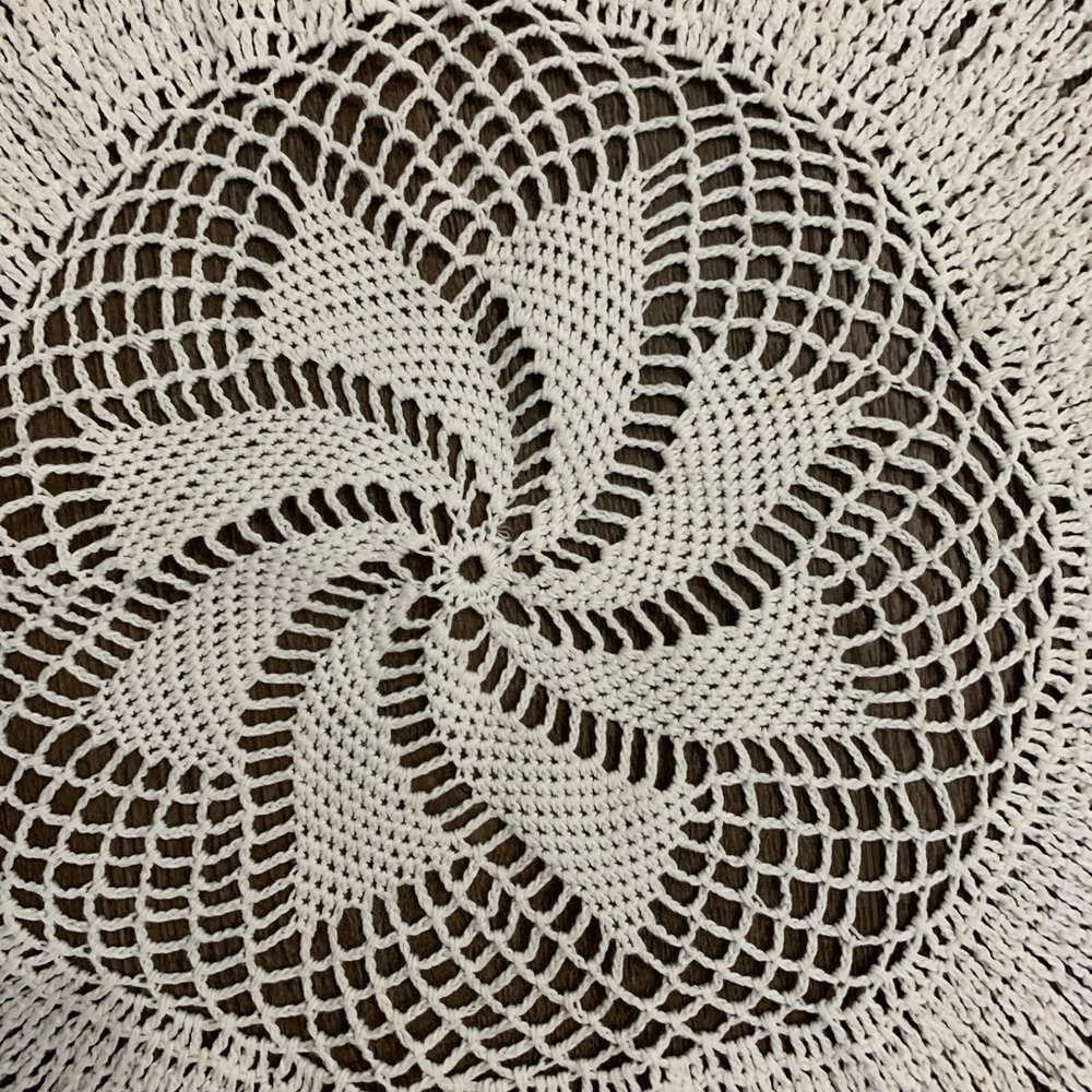 Doily - Picture 3 of 4